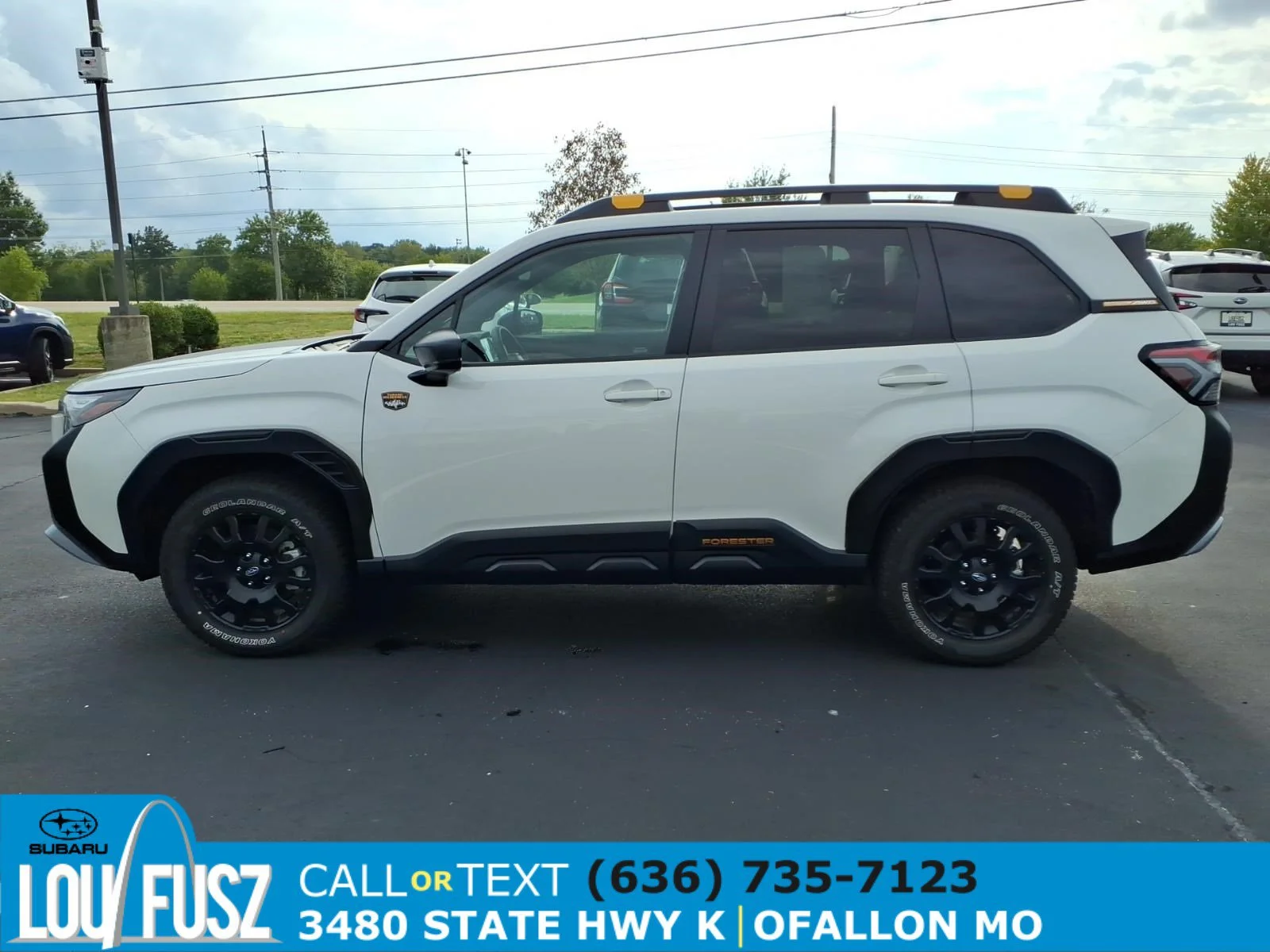 Used 2026 Crystal White Pearl Subaru Wilderness image 4
