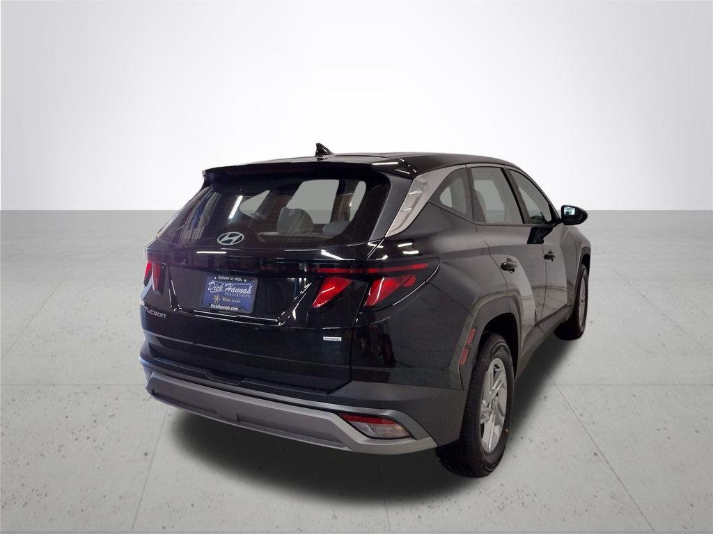 New 2026 Phantom Black Hyundai SE image 14