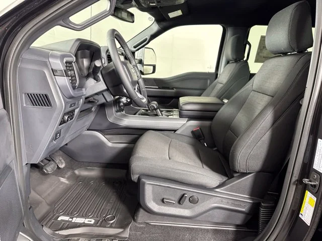 New 2026 Agate Black Metallic Ford XLT image 11