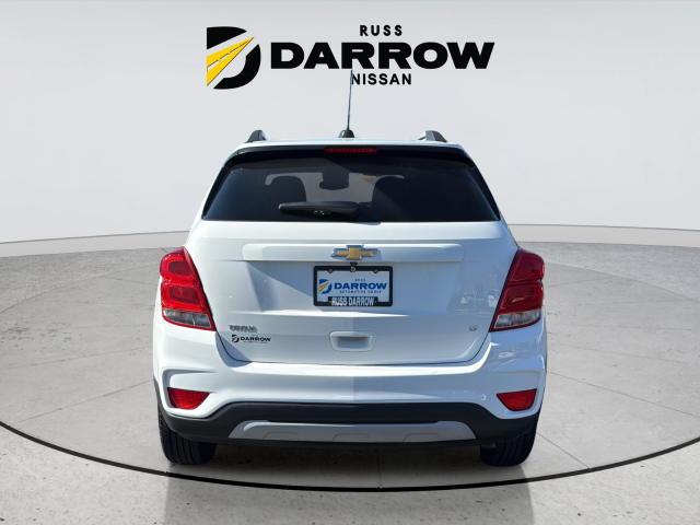 Used 2019 White Chevrolet LT image 4