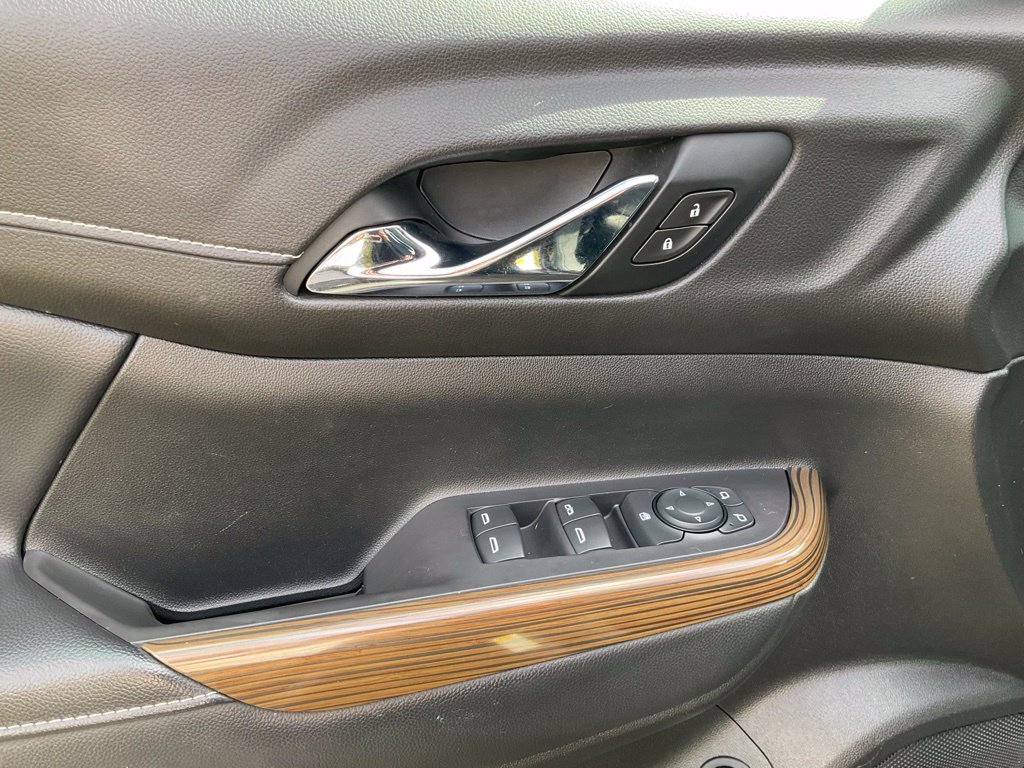 Certified Used 2020 Red Mahogany Metallic GMC SLE image 18
