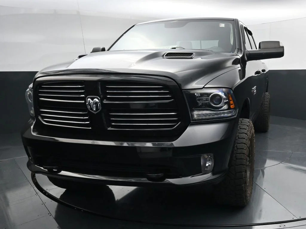 Used 2016 Black Ram Sport image 3