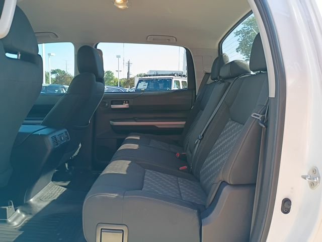 Used 2021 White Toyota SR5 image 10