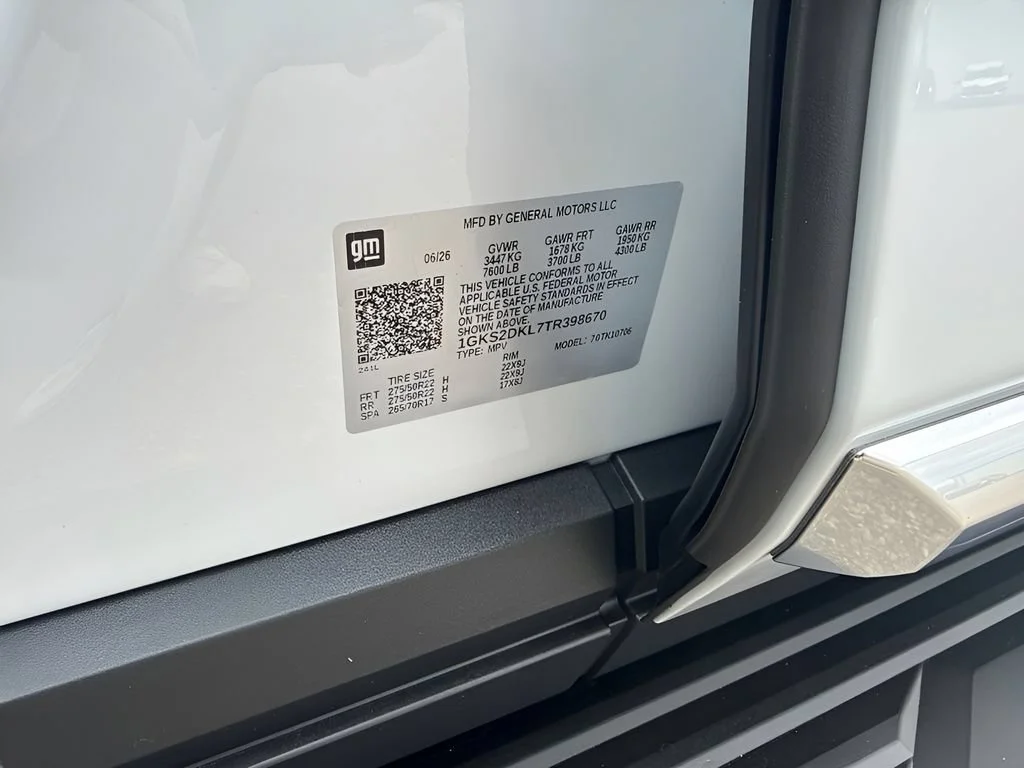 New 2026 Glacier White Tricoat GMC Denali image 43