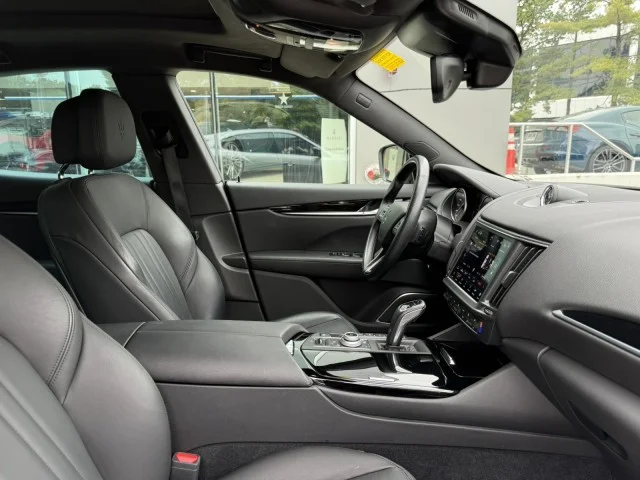 Used 2022 Grigio Maratea Metallic Maserati GT ~ Gt Sport Package & Driver Assistance Pack !! image 28