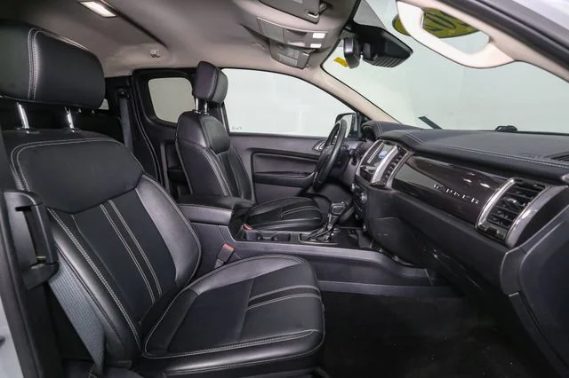 Used 2021 Green Ford Lariat image 16