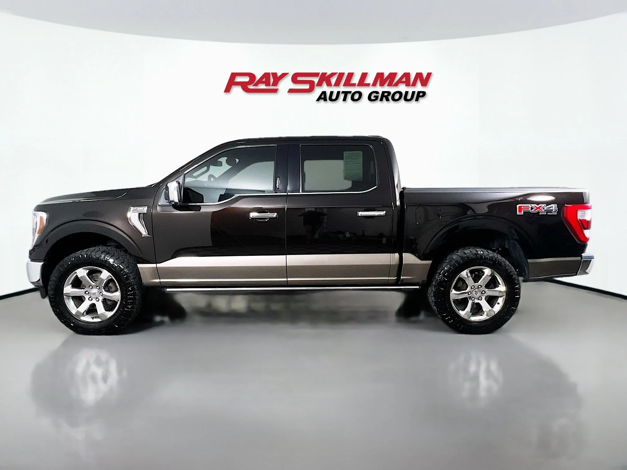 Used 2021 Kodiak Brown Metallic Ford LARIAT image 4