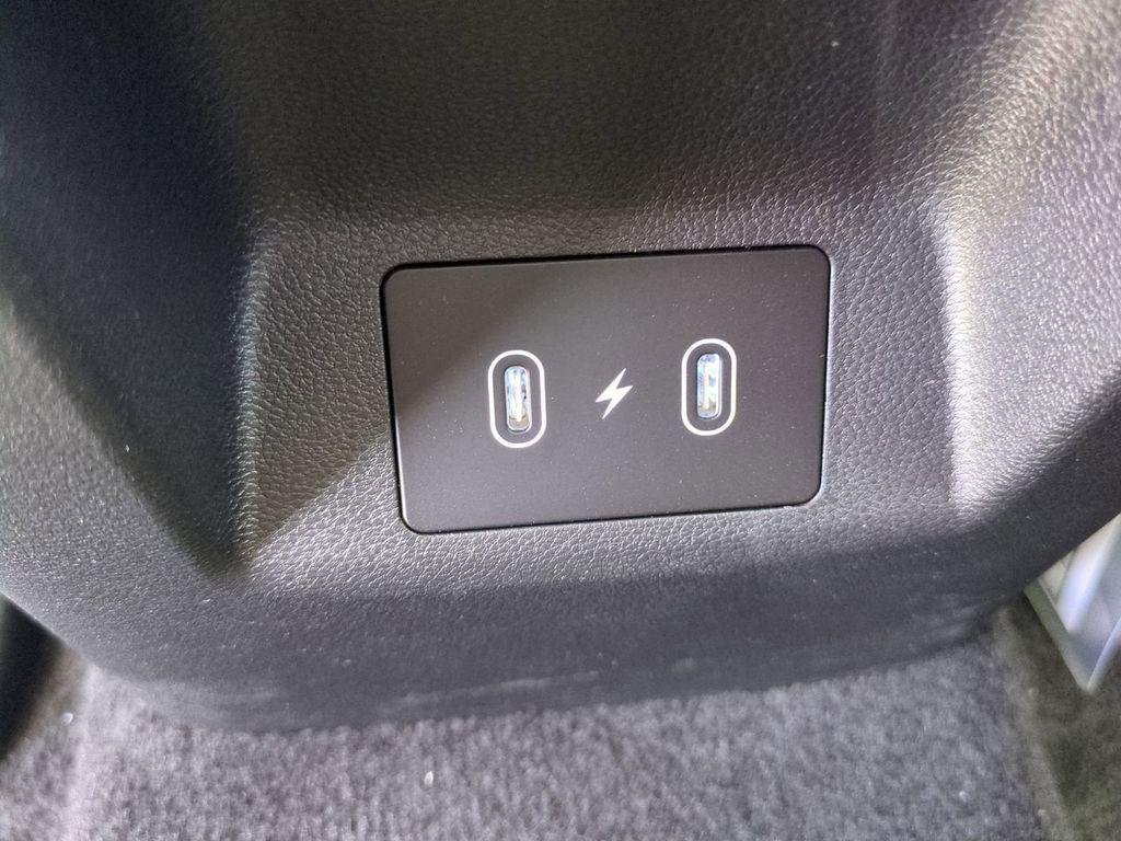 New 2026 Gray Hyundai SE FWD image 16