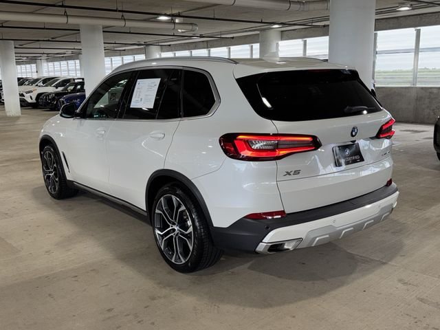 Certified Used 2023 Mineral White Metallic BMW sDrive40i image 5