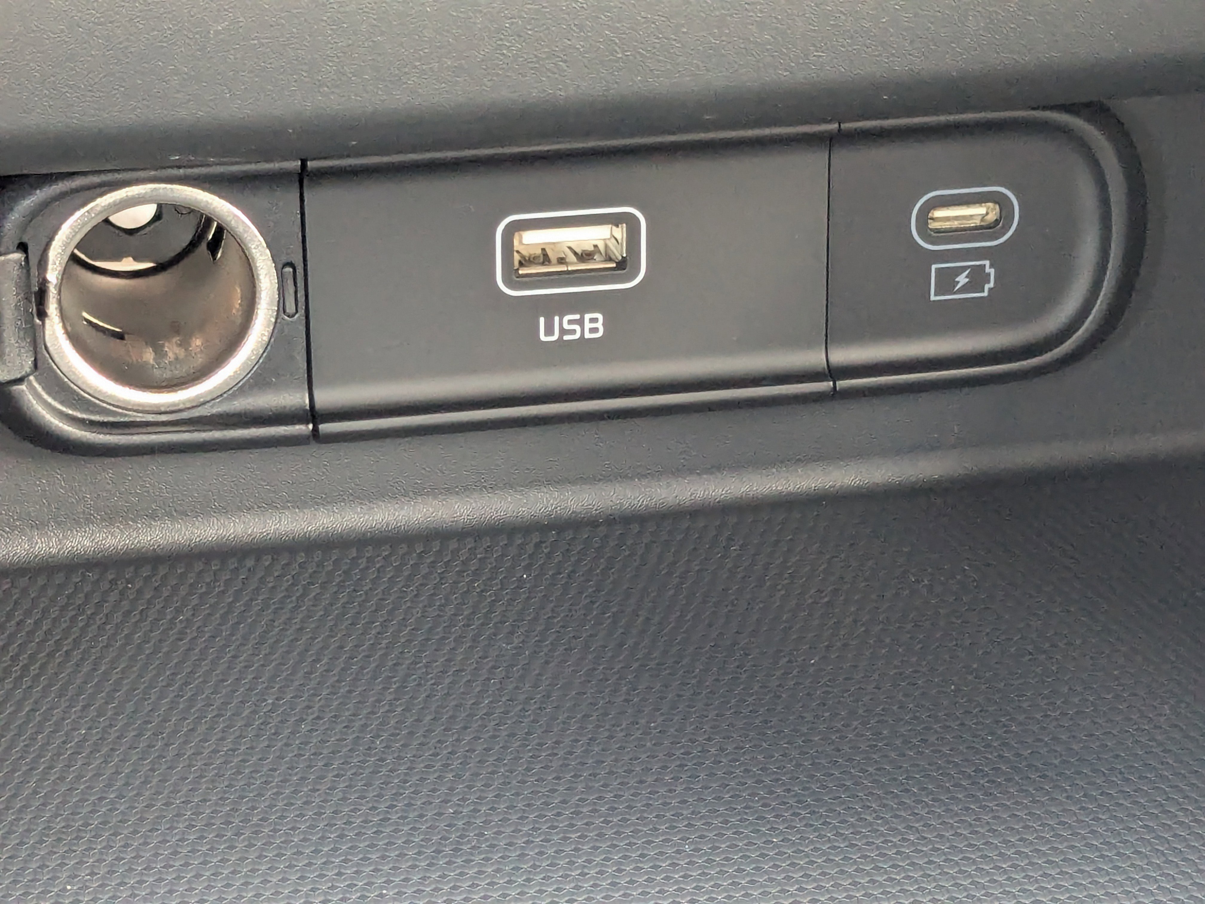 New 2026 Steel Gray Kia S image 25