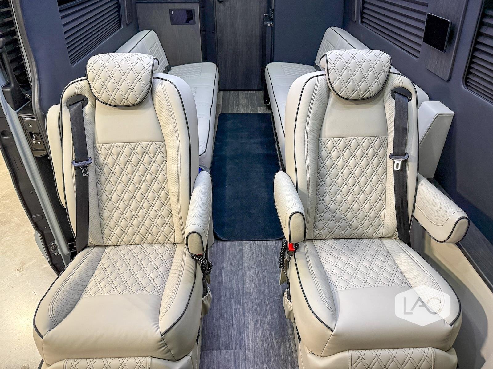New 2026 Silver Grey OGV LUXURY COACH AWD 540ah ANYWHERE | Desert Runner PKG EVICTUS Suspension image 28