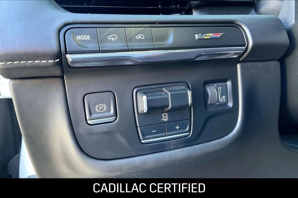2024 Cadillac Escalade ESV V-Series - Photo 34