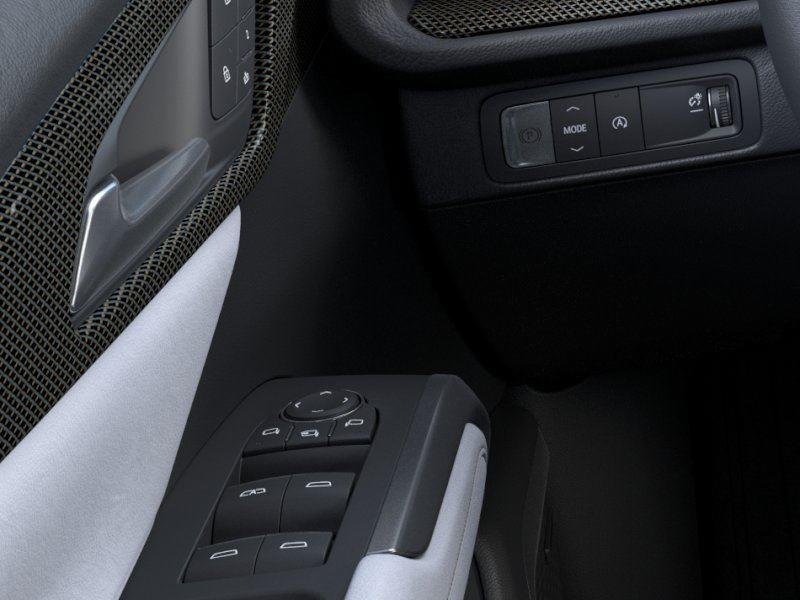 2026 Chevrolet Traverse High Country - Photo 22