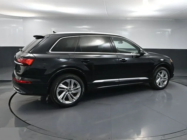 Used 2022 Black Audi 55 Premium Plus image 4