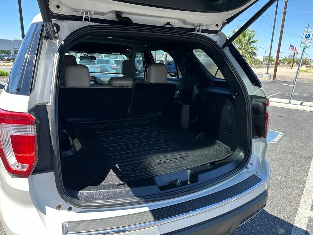 Used 2018 White Ford XLT image 18