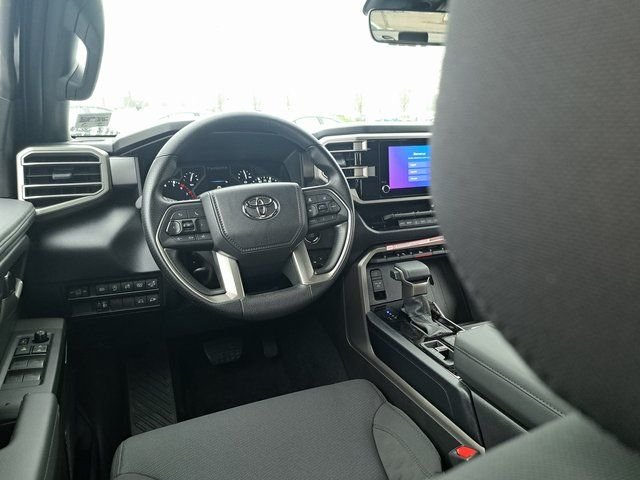2026 Toyota Tundra SR5 - Photo 10