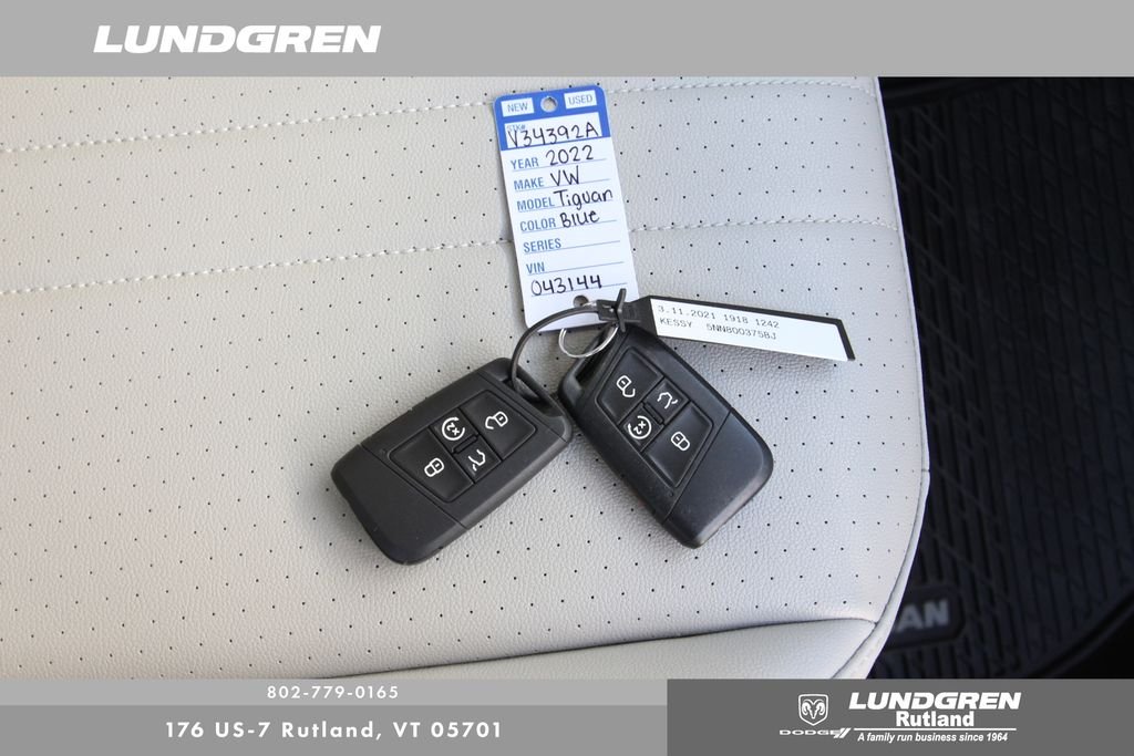 2022 Volkswagen Tiguan SE - Photo 32