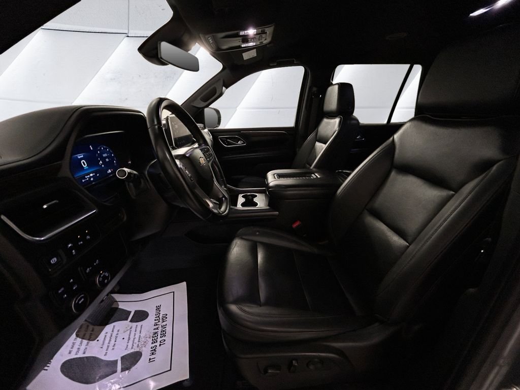 Used 2024 Gray Chevrolet LT image 7