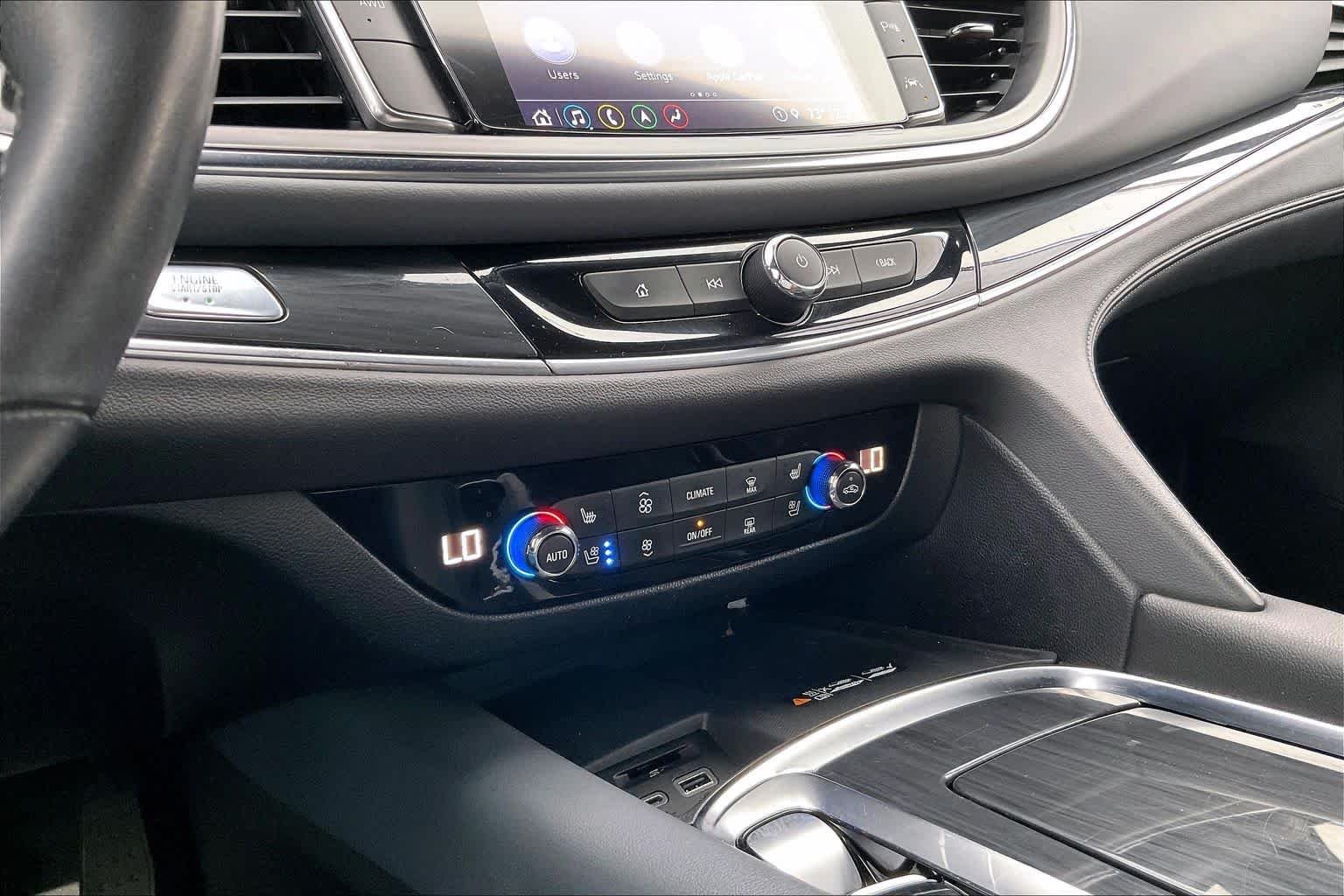 Used 2022 Summit White Buick Premium image 30