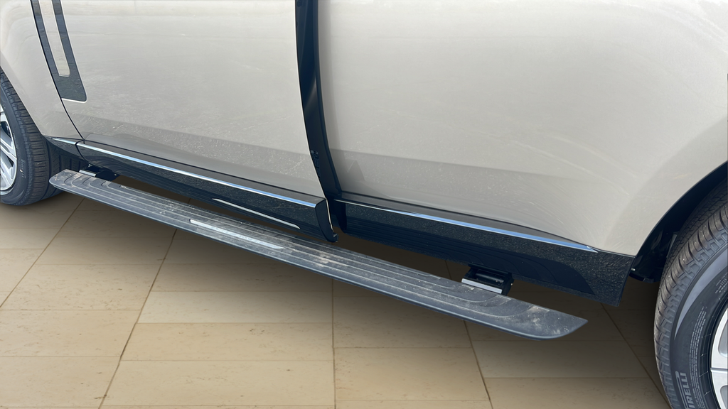 New 2026 Gold Land Rover SE image 14