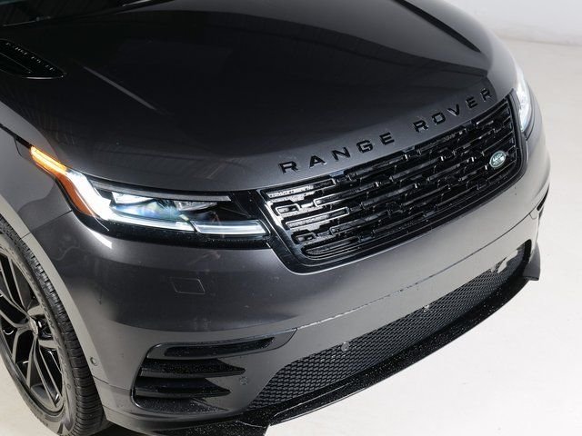 Certified Used 2025 Carpathian Gray Premium Metallic Land Rover Dynamic SE image 29