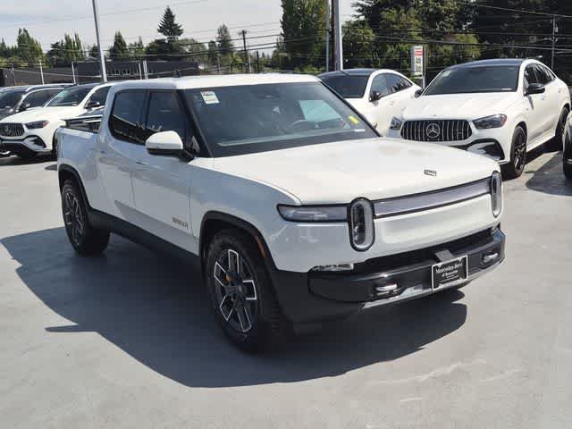 Used 2023 Rivian R1T Adventure with VIN 7FCTGAAA1PN017323 for sale in Portland, OR