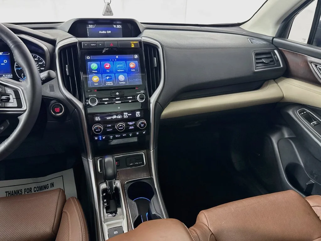 Used 2020 White Subaru Touring image 29
