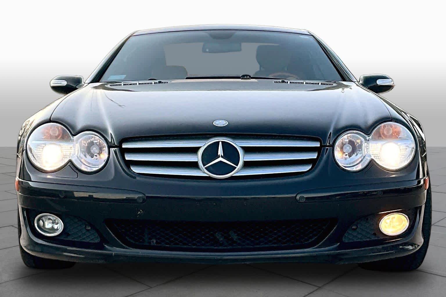 Used 2007 Black Mercedes-Benz 5.5L V8 image 3