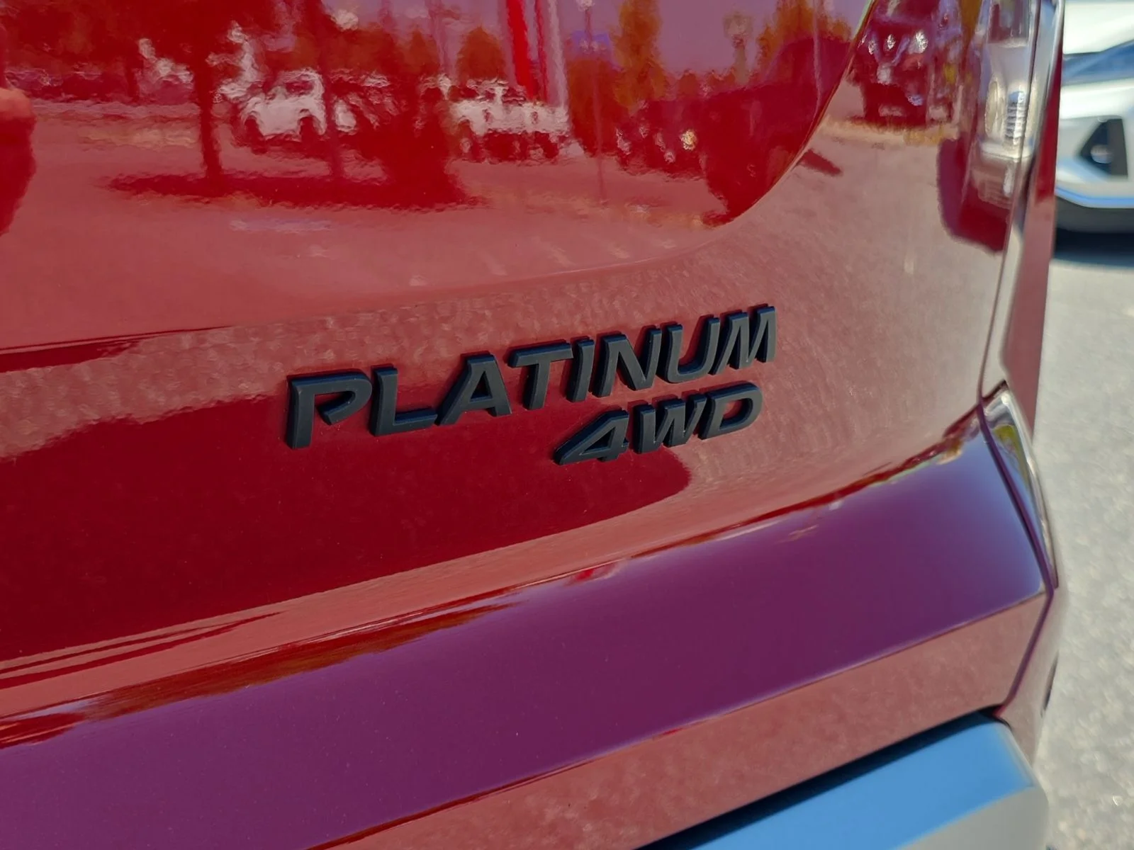 Used 2023 Red Nissan Platinum image 30