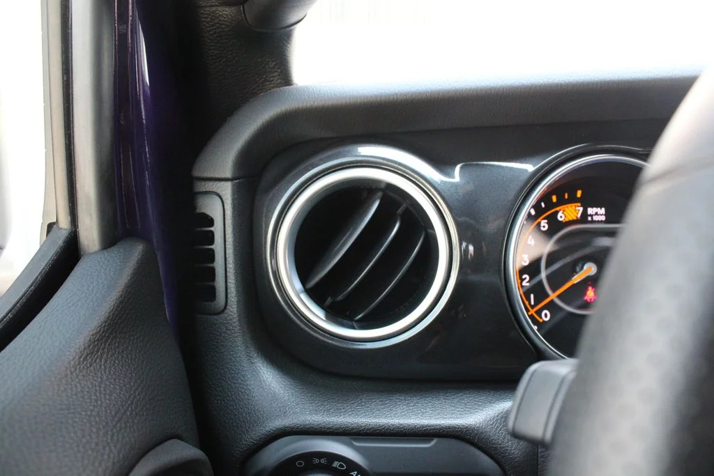 Used 2023  Jeep Rubicon 392 image 7