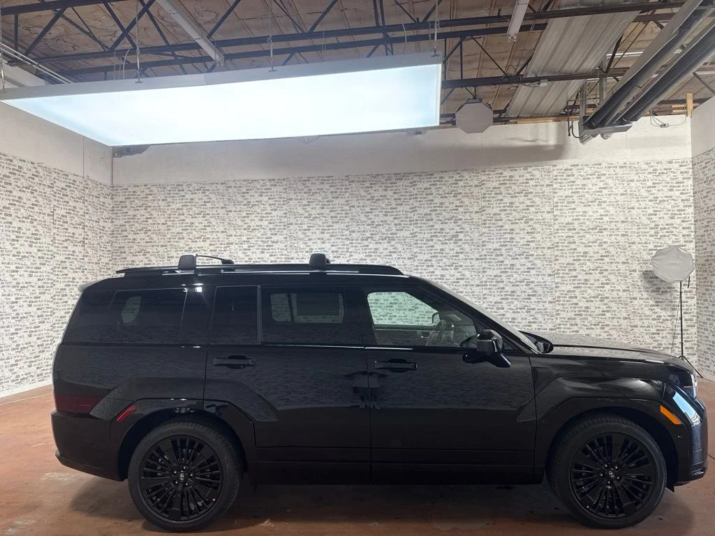 New 2027 Phantom Black Hyundai Calligraphy image 8