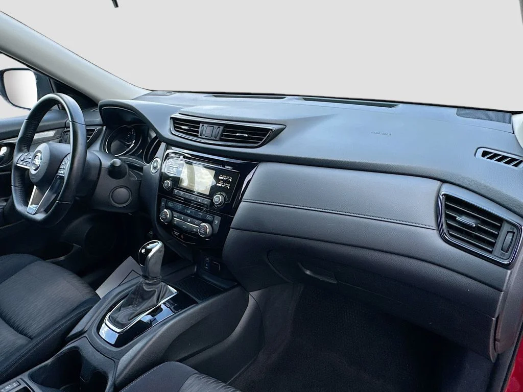 Used 2017 Red Nissan SV image 34