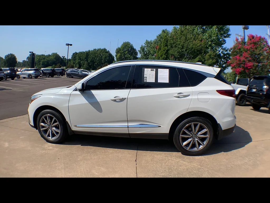 Used 2021 PLAT WHT/EBONY Acura w/Technology Package image 5