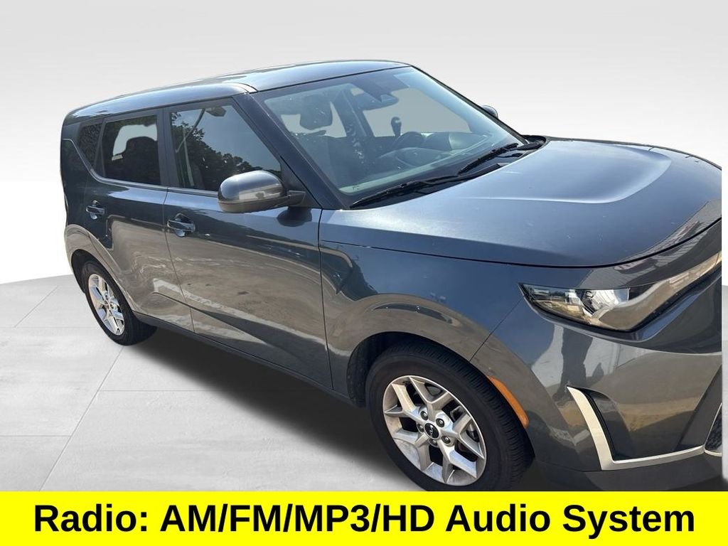 Used 2023 Gray Kia LX image 9