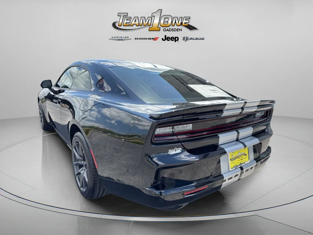New 2026 Diamond Black Crystal Pearlcoat Dodge Scat Pack Plus image 7
