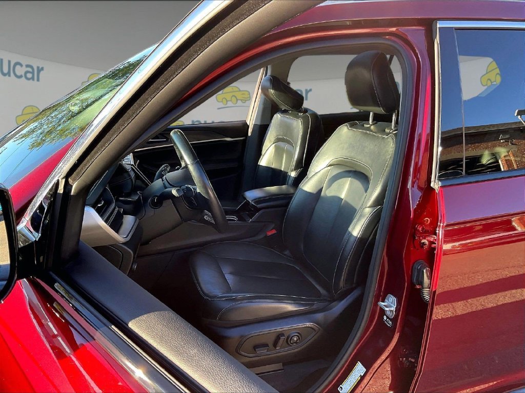 Used 2021 Red Jeep Limited image 10