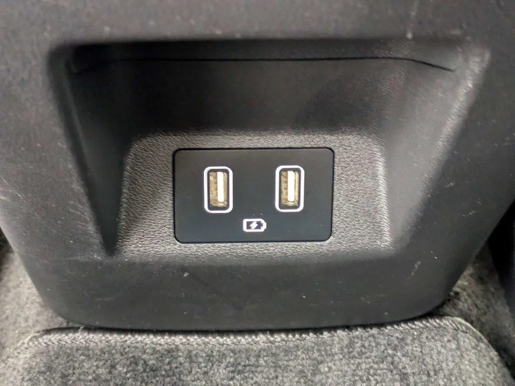 Used 2022 Gray Hyundai SEL image 15