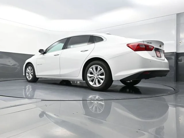 Used 2024 White Chevrolet LT image 36