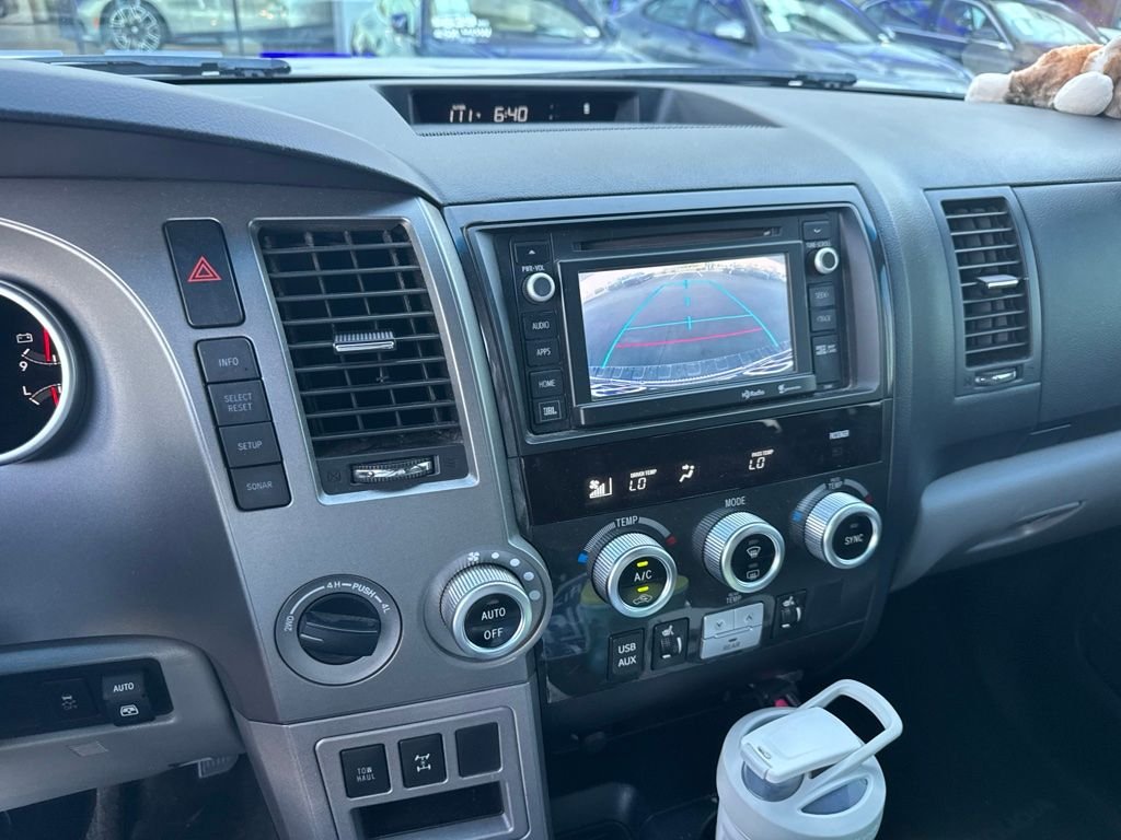Used 2014 Silver Sky Metallic Toyota Limited image 6