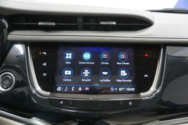 Used 2025 WHITE Cadillac FWD Premium Luxury image 38