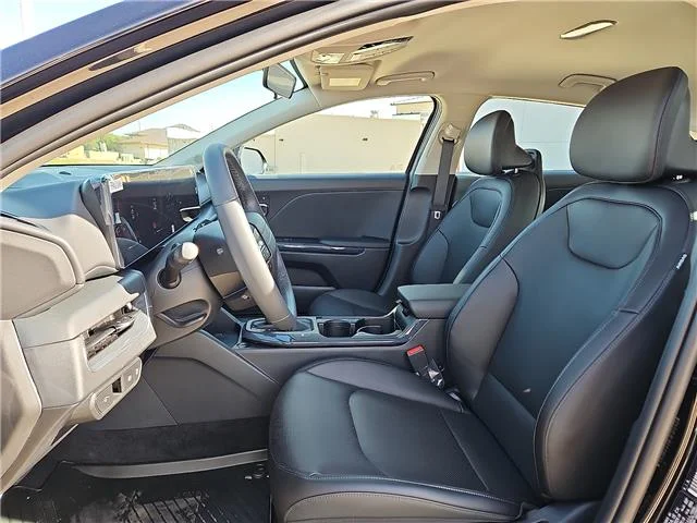 New 2027 Aurora Black KIA EX image 10