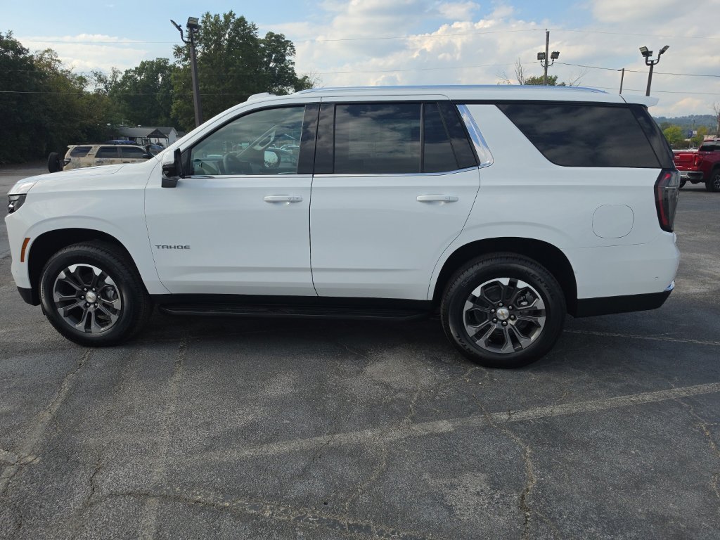 2027 Chevrolet Tahoe LT - Photo 10