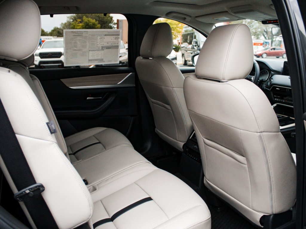 New 2026 Machine Gray Metallic Mazda Preferred image 32