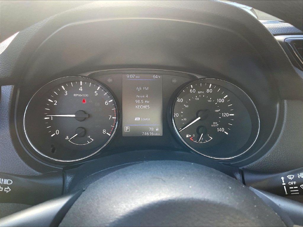 Used 2019 Black Nissan S image 24