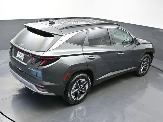 Used 2025 Gray Hyundai SEL Convenience image 45