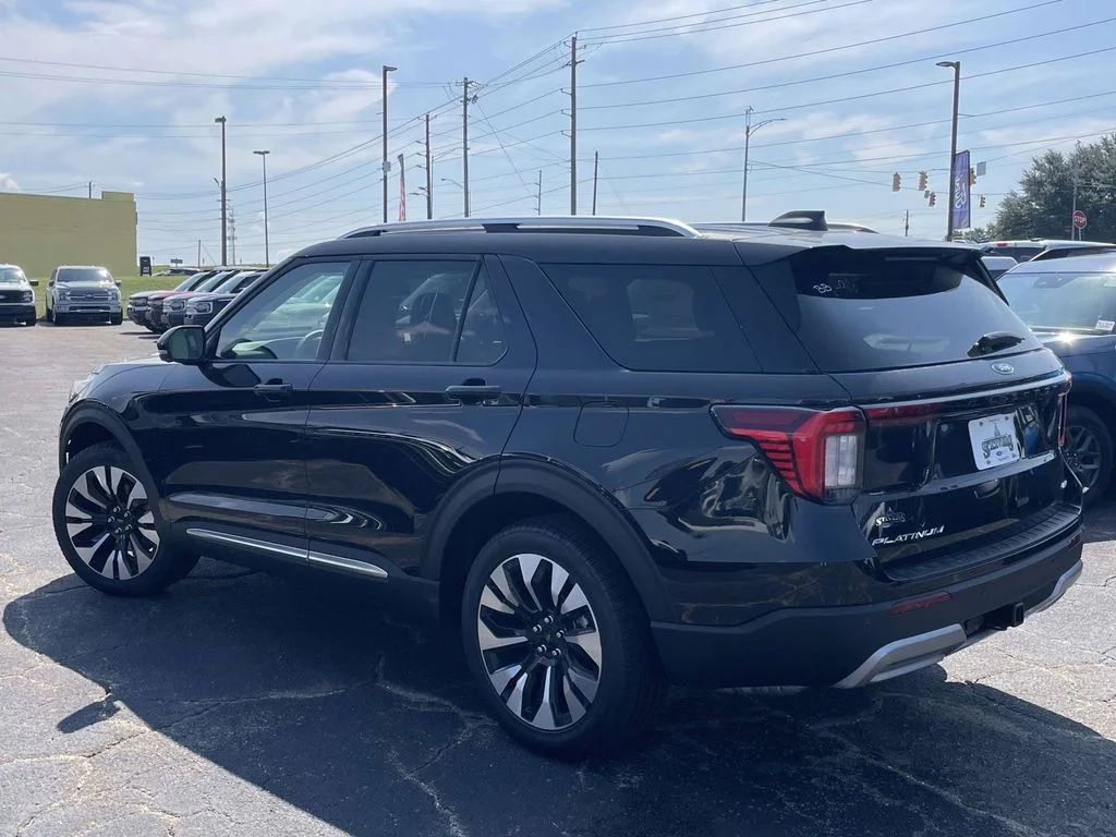 New 2026 Agate Black Metallic Ford Platinum image 5