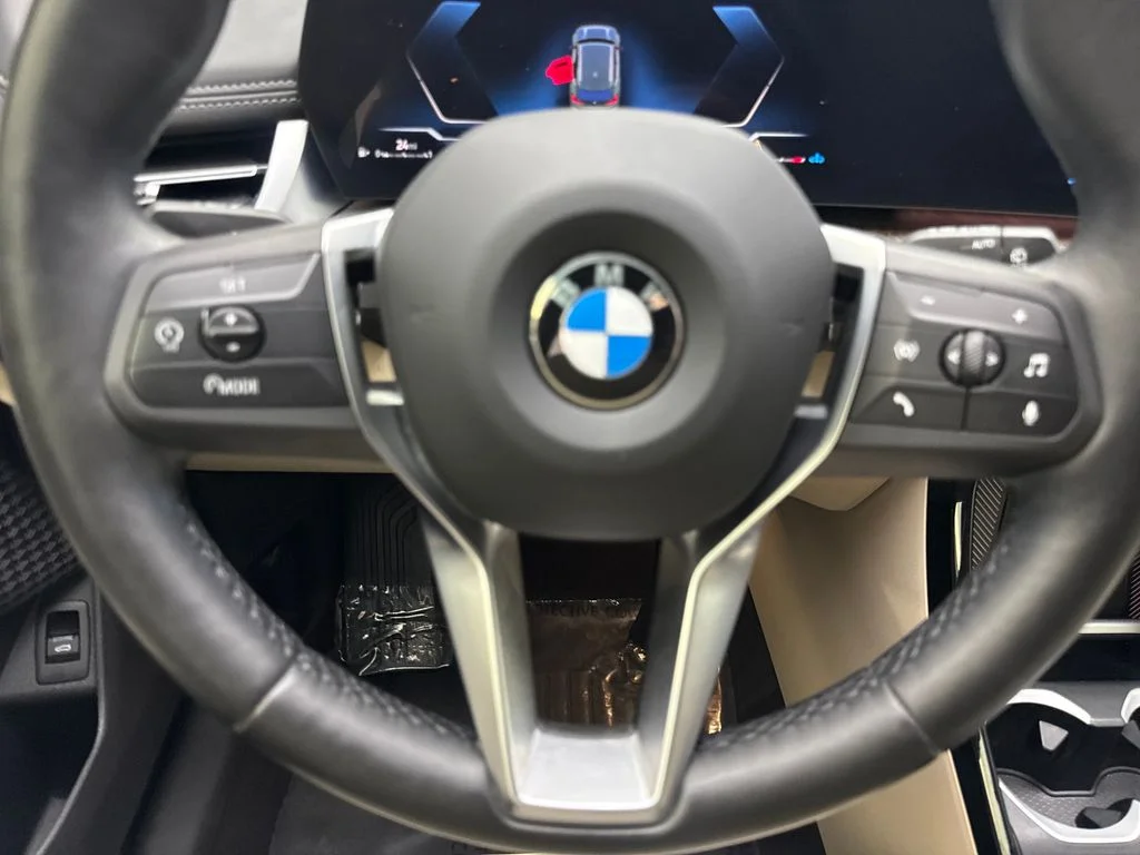 Used 2023 Green BMW xDrive28i image 58