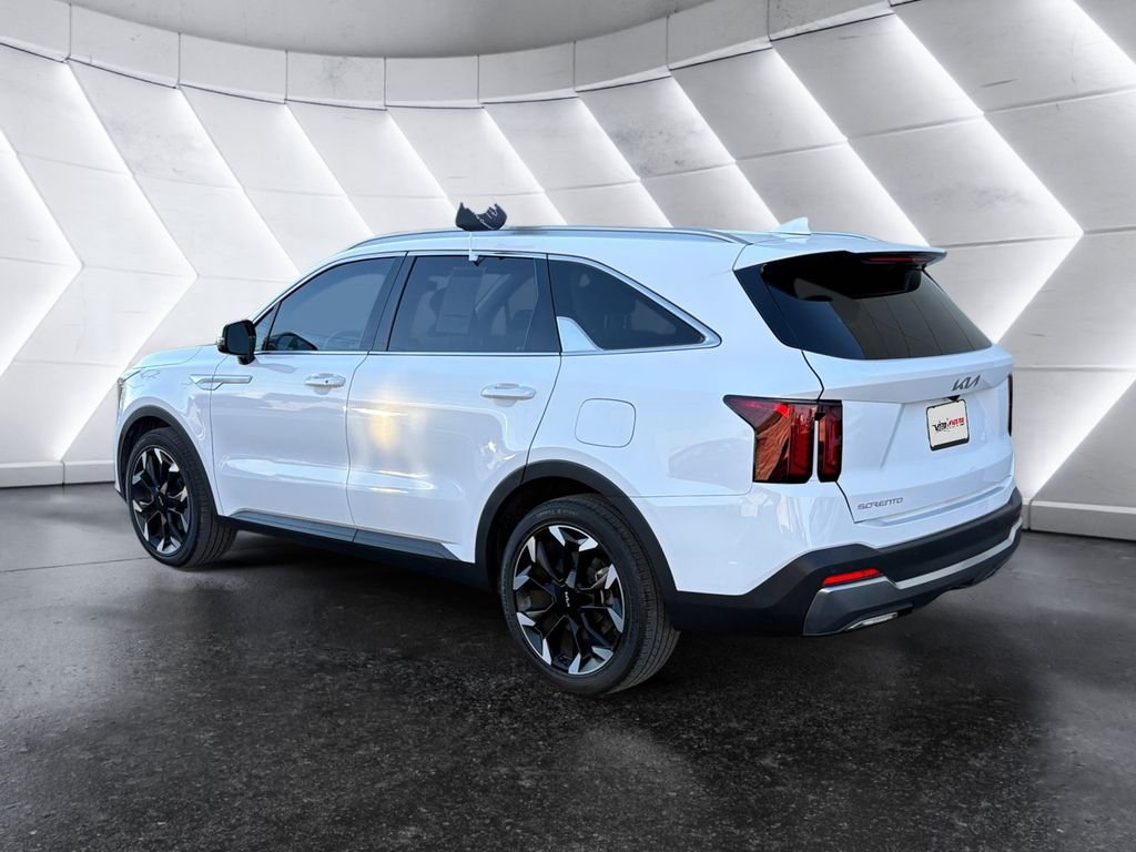 Used 2024 White Kia EX image 6