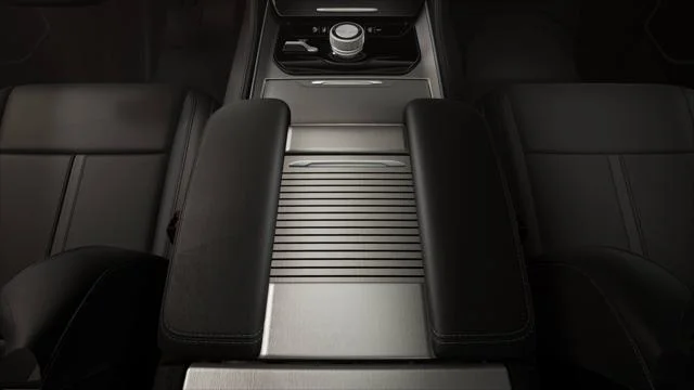 New 2026 Fathom Blue Pearl-Coat Exterior Paint Jeep Limited Altitude image 30