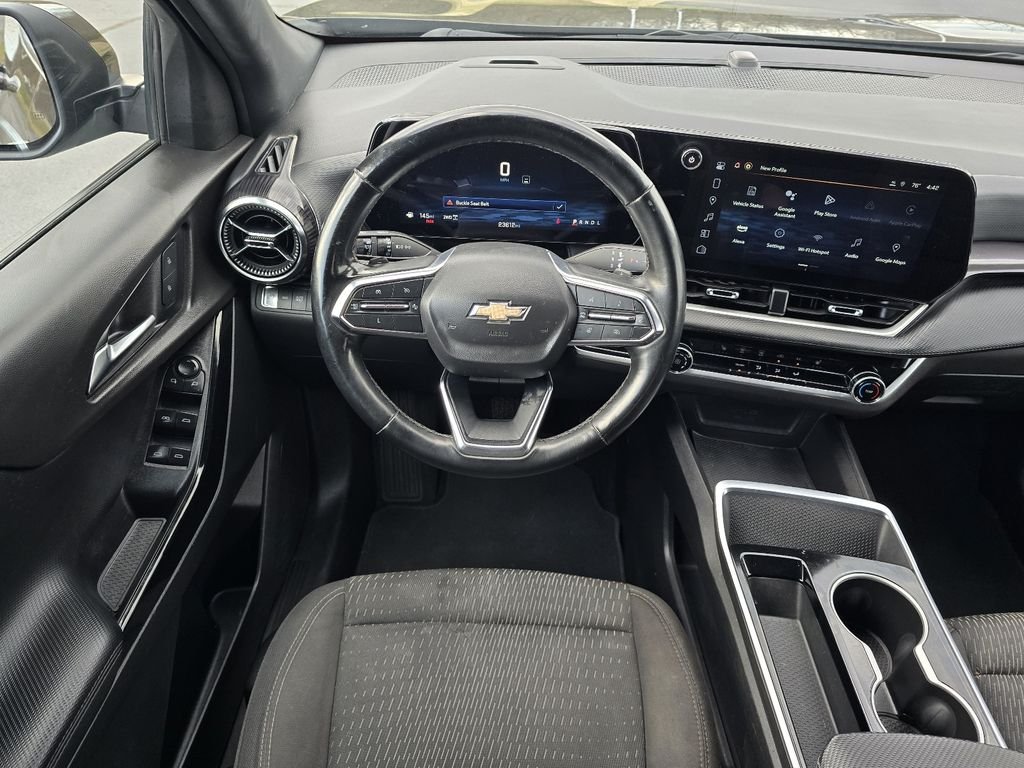 2025 Chevrolet Equinox LT - Photo 13